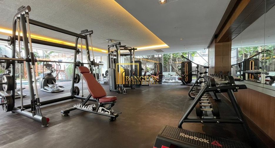 Condo en alquiler de 4 habitaciones en Khlong Toei, Bangkok
