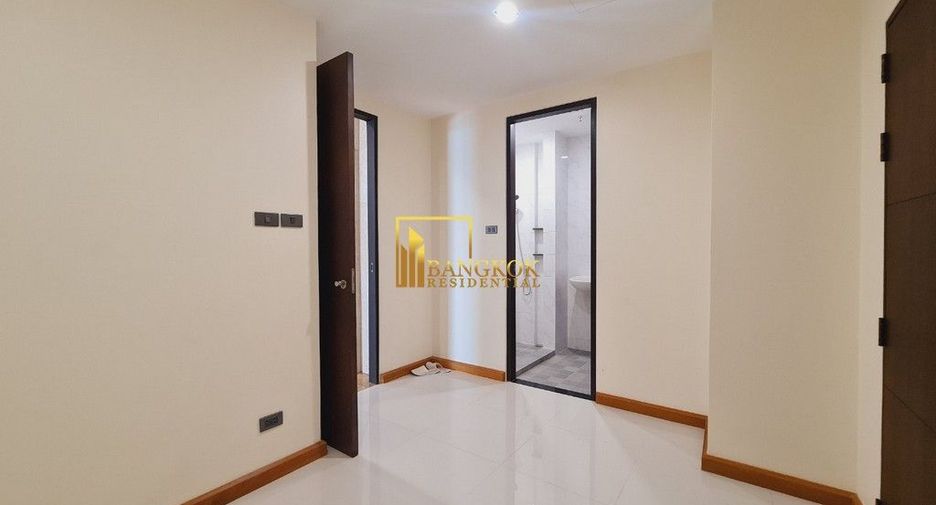 Condo en alquiler de 4 habitaciones en Khlong Toei, Bangkok