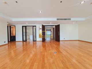 出租 4 卧室 公寓 在 Khlong Toei, 曼谷
