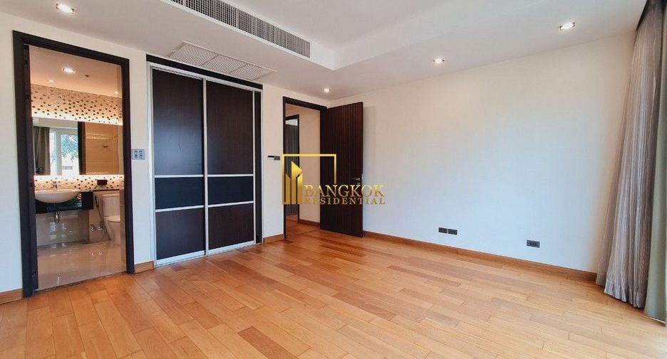Condo en alquiler de 4 habitaciones en Khlong Toei, Bangkok