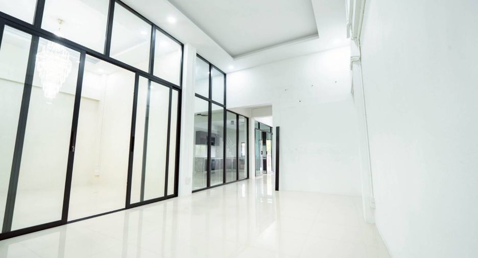 出售 6 卧室 商业空间 在 Bang Bua Thong, Nonthaburi