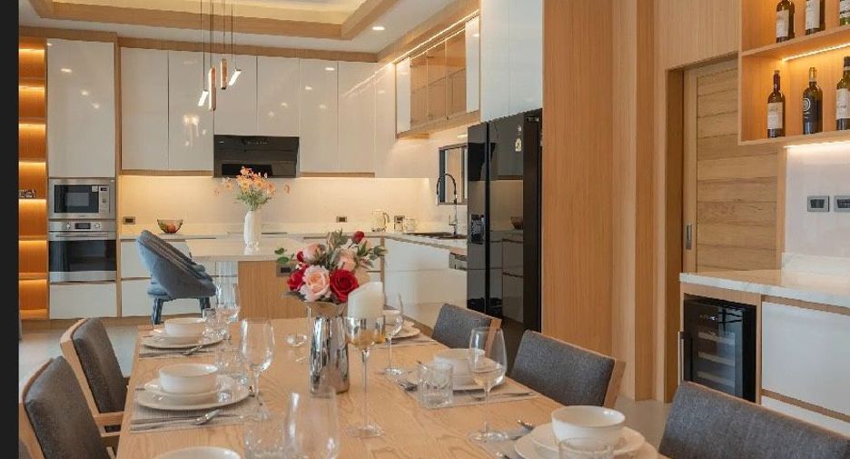 Haus zur Miete und zum Kauf mit 5 Zimmer in Bang Lamung, Chonburi