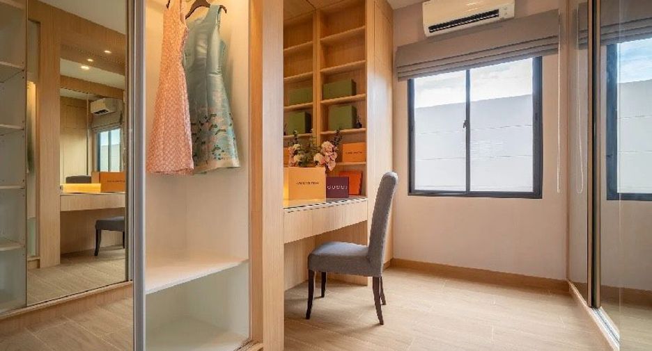 Haus zur Miete und zum Kauf mit 5 Zimmer in Bang Lamung, Chonburi