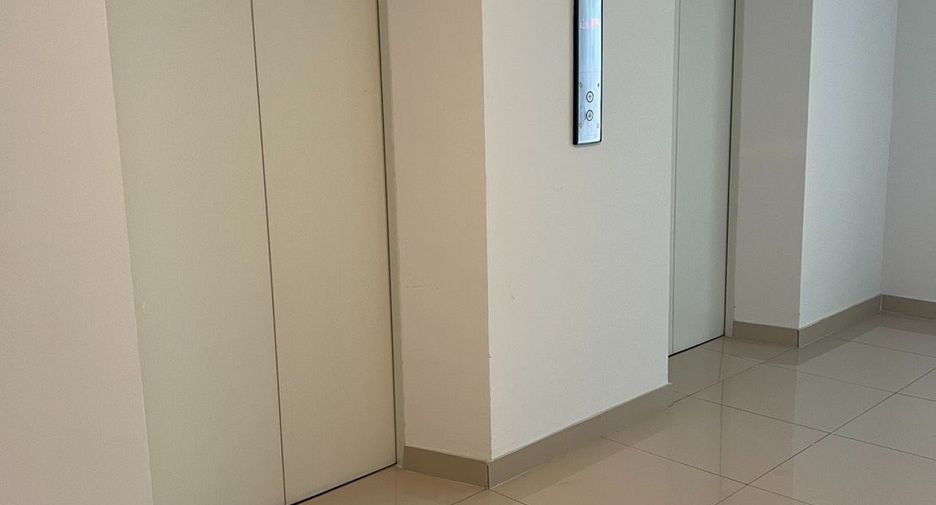 À vendre 1 chambre condo à Si Racha, Chonburi
