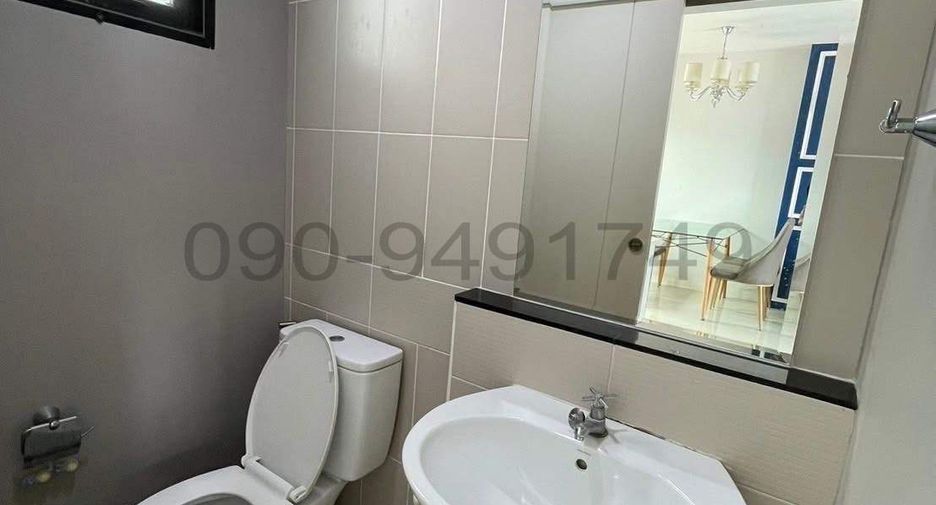 For rent 3 bedrooms townhouse in Prawet, Bangkok