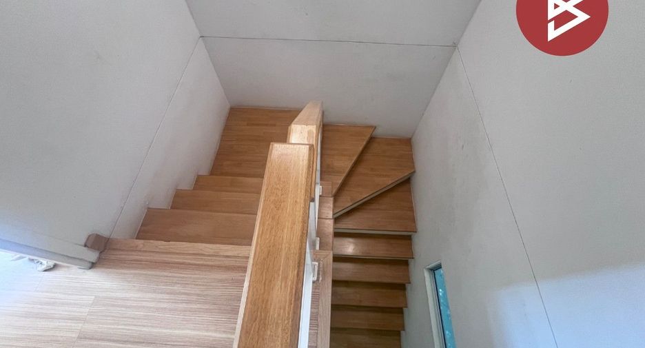 For sale 3 bedrooms townhouse in Khlong Luang, Pathum Thani