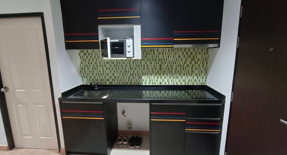 For sale 1 bed condo in Huai Khwang, Bangkok