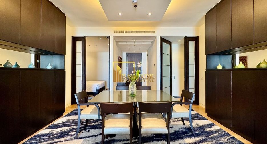 Apartamento con servicios en alquiler de 3 habitaciones en Khlong Toei, Bangkok