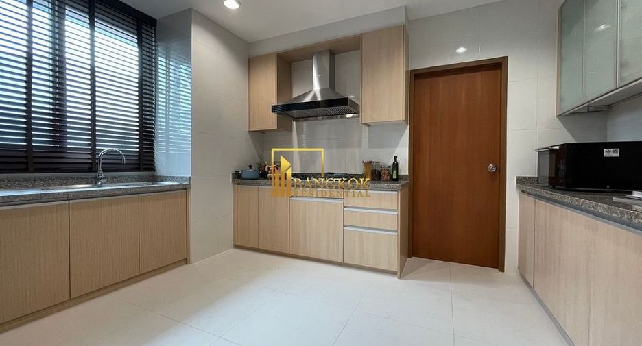 For rent 5 bedrooms apartment in Khlong Toei, Bangkok