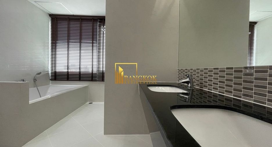 For rent 5 bedrooms apartment in Khlong Toei, Bangkok