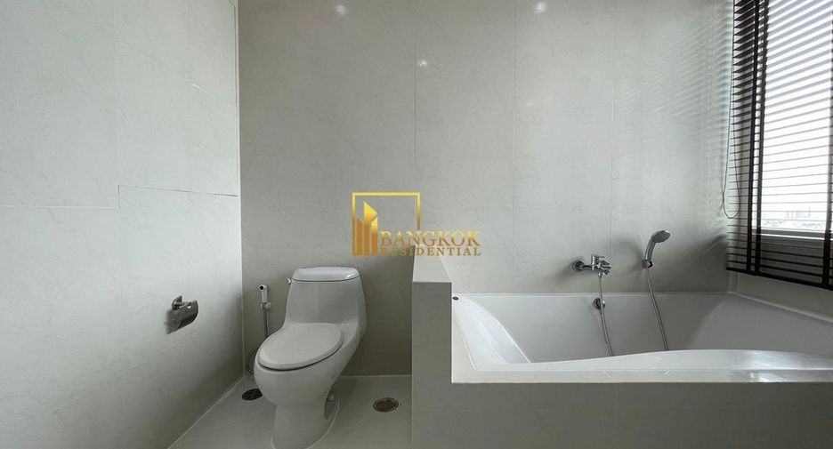 For rent 5 bedrooms apartment in Khlong Toei, Bangkok