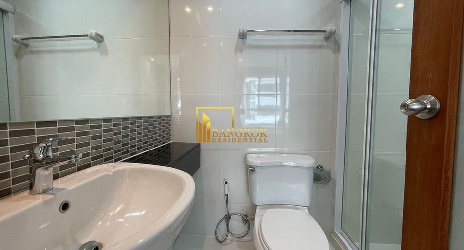 For rent 5 bedrooms apartment in Khlong Toei, Bangkok