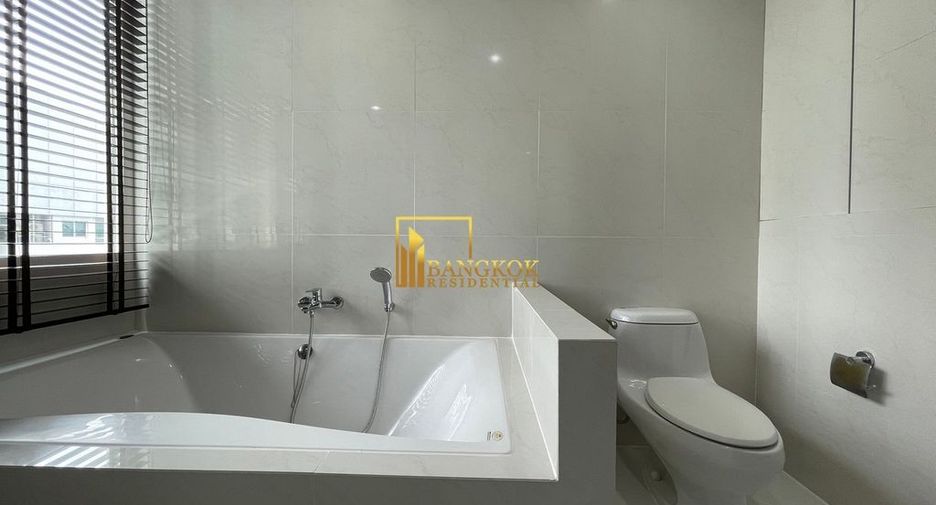 For rent 5 bedrooms apartment in Khlong Toei, Bangkok