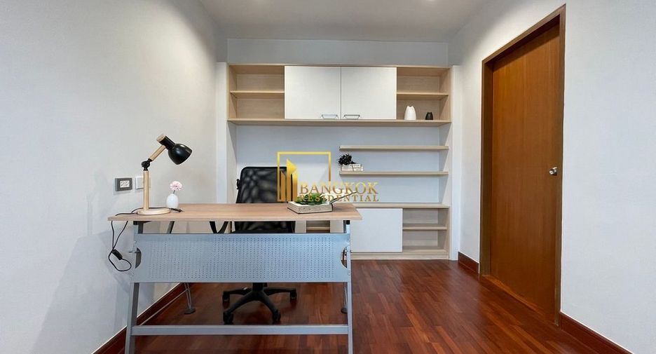 For rent 5 bedrooms apartment in Khlong Toei, Bangkok