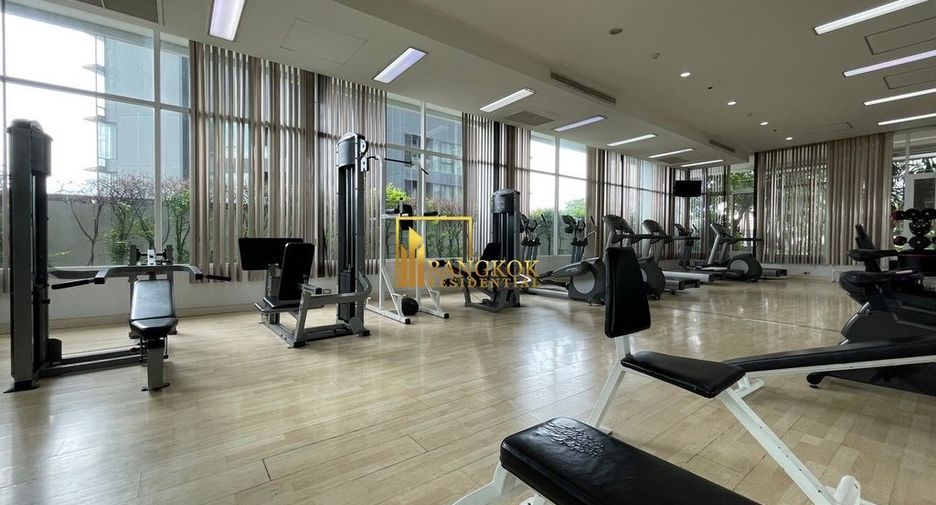 For rent 5 bedrooms apartment in Khlong Toei, Bangkok