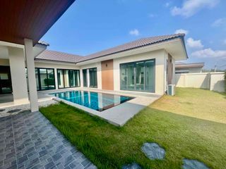 Villa zur Miete mit 3 Zimmer in Bang Lamung, Chonburi