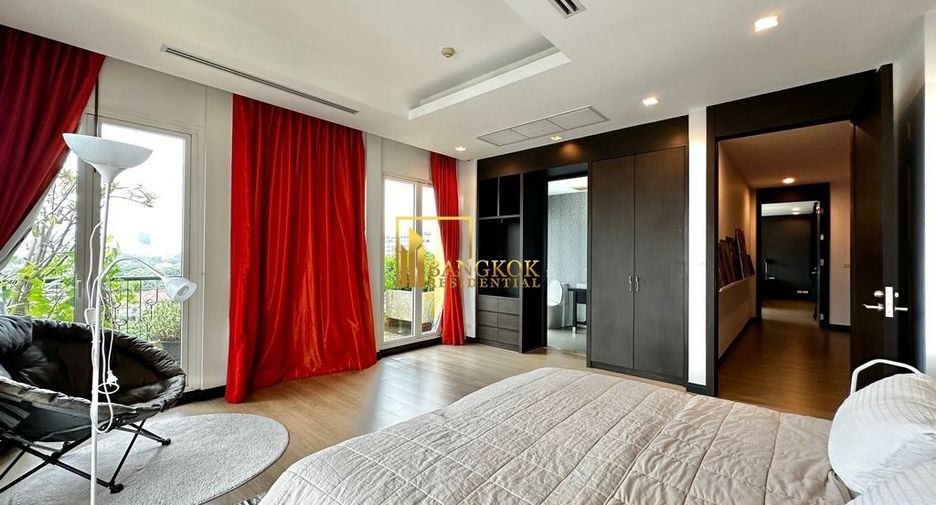 À louer 3 chambres condo à Sathon, Bangkok