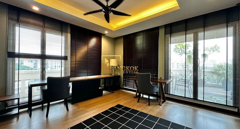 À louer 3 chambres condo à Sathon, Bangkok