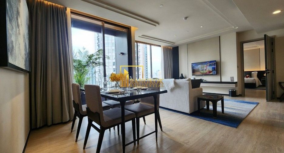 À louer 3 chambres appartement avec services à Khlong Toei, Bangkok