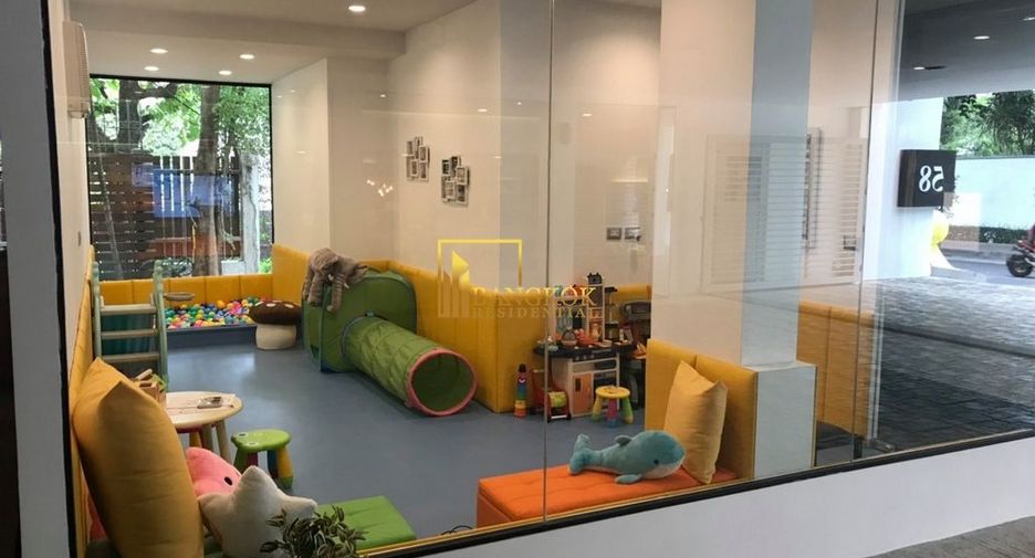 Apartamento en alquiler de 3 habitaciones en Pathum Wan, Bangkok