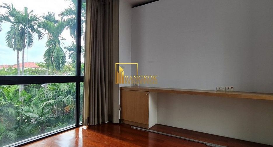 Villa zur Miete mit 3 Zimmer in Watthana, Bangkok