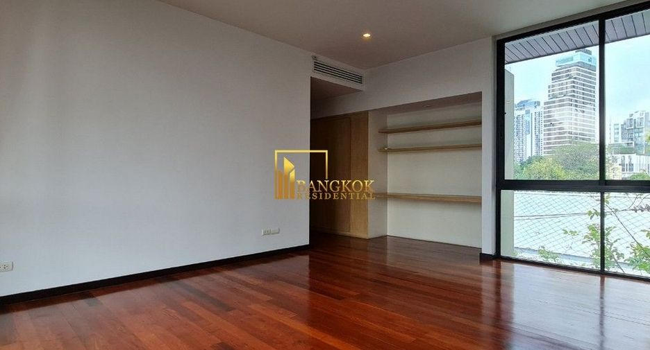 Villa zur Miete mit 3 Zimmer in Watthana, Bangkok