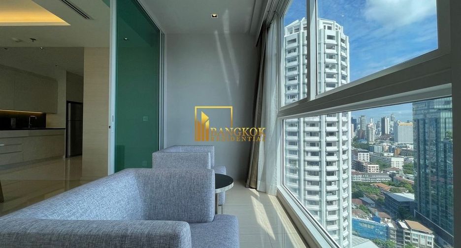 For rent 3 bedrooms serviced apartment in Watthana, Bangkok