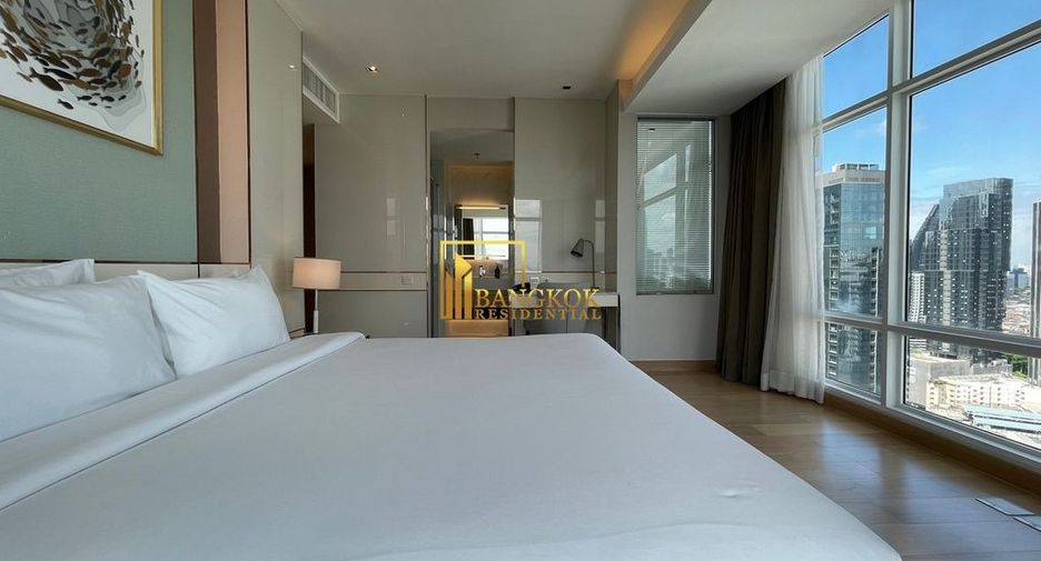 For rent 3 bedrooms serviced apartment in Watthana, Bangkok