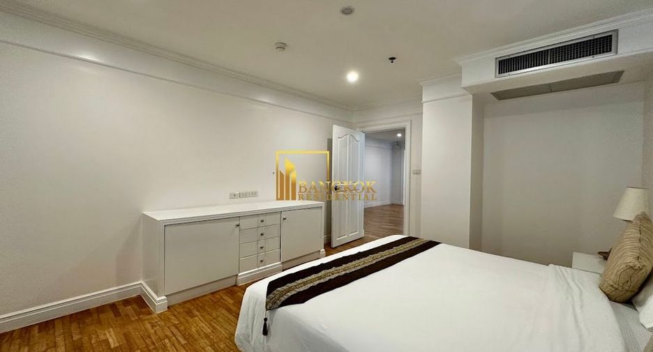 Apartment zur Miete mit 4 Zimmer in Khlong Toei, Bangkok