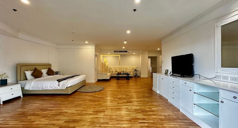 Apartment zur Miete mit 4 Zimmer in Khlong Toei, Bangkok