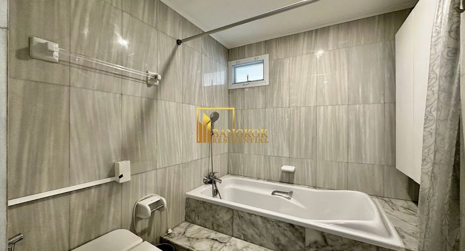 Apartment zur Miete mit 4 Zimmer in Khlong Toei, Bangkok