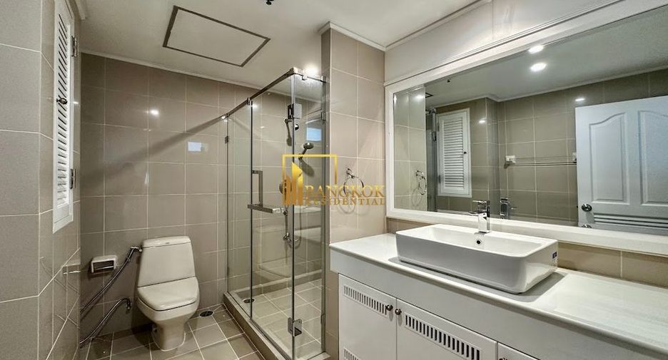 Apartment zur Miete mit 4 Zimmer in Khlong Toei, Bangkok