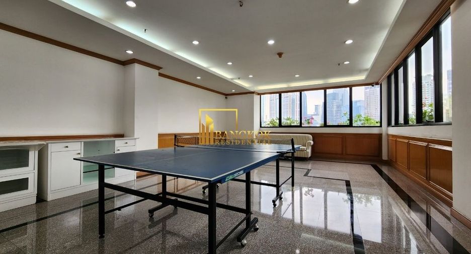 Apartment zur Miete mit 4 Zimmer in Khlong Toei, Bangkok