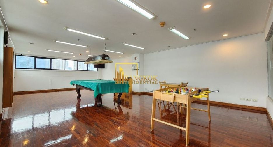 Apartment zur Miete mit 4 Zimmer in Khlong Toei, Bangkok