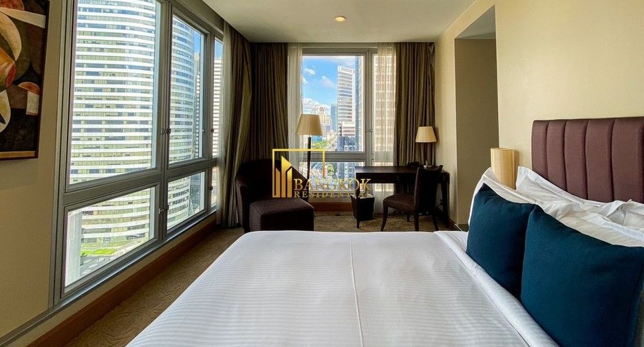 For rent 3 bedrooms condo in Sathon, Bangkok