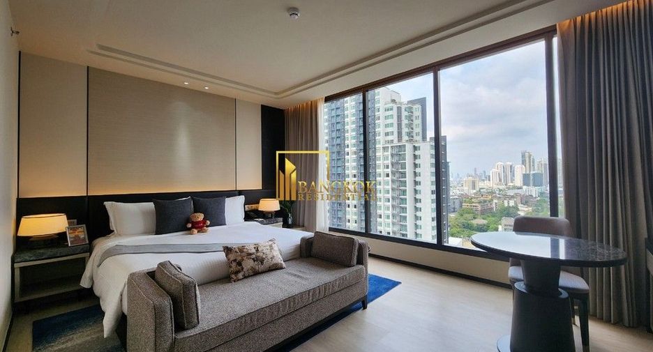 À louer 2 chambres appartement avec services à Khlong Toei, Bangkok