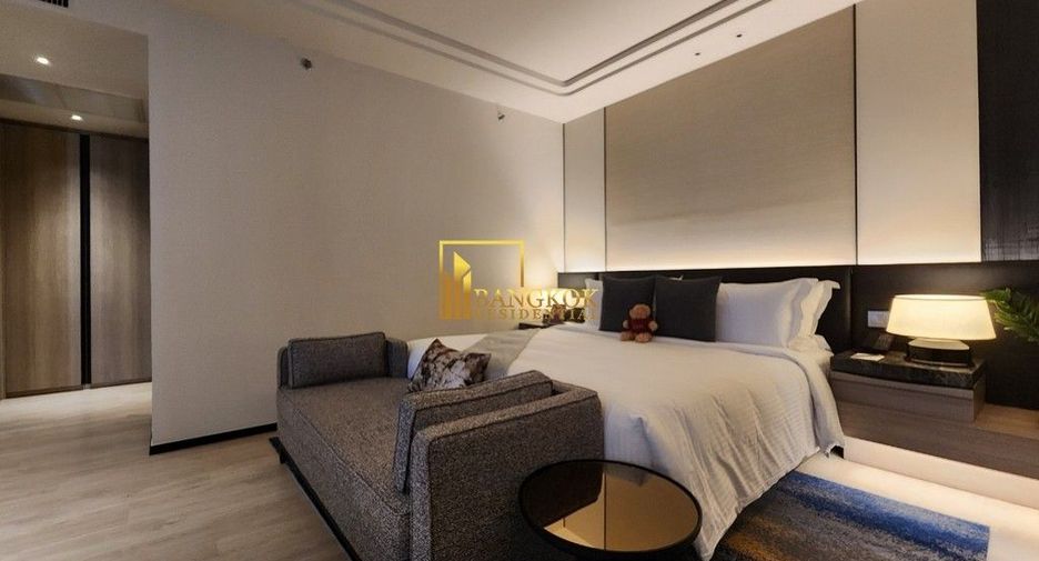 À louer 2 chambres appartement avec services à Khlong Toei, Bangkok