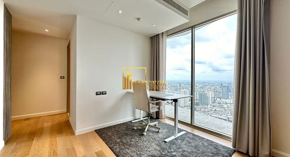 À louer 4 chambres condo à Khlong San, Bangkok