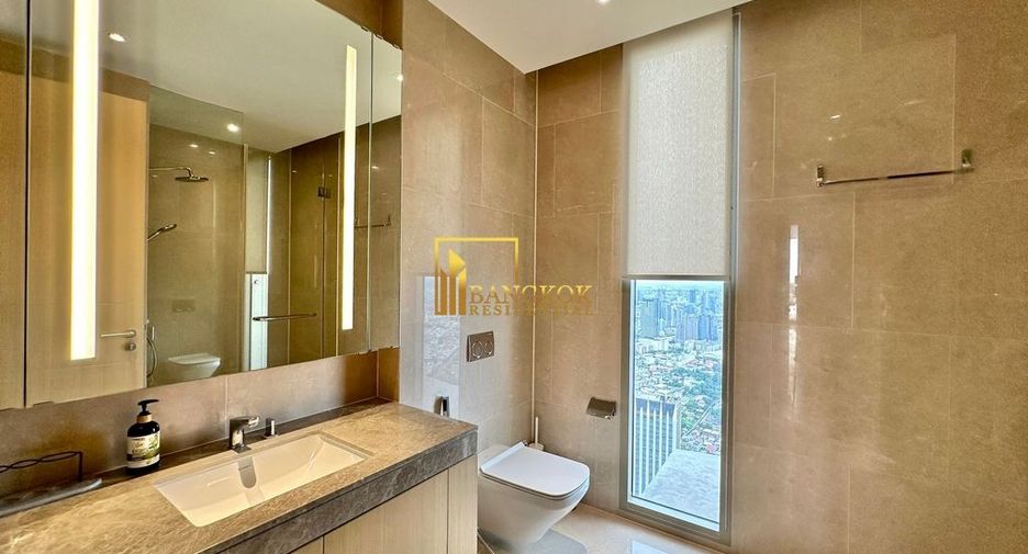 À louer 4 chambres condo à Khlong San, Bangkok
