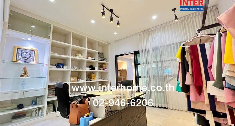 ขาย 7 ห้องนอน ทาวน์เฮ้าส์ ใน วังทองหลาง, กรุงเทพฯ