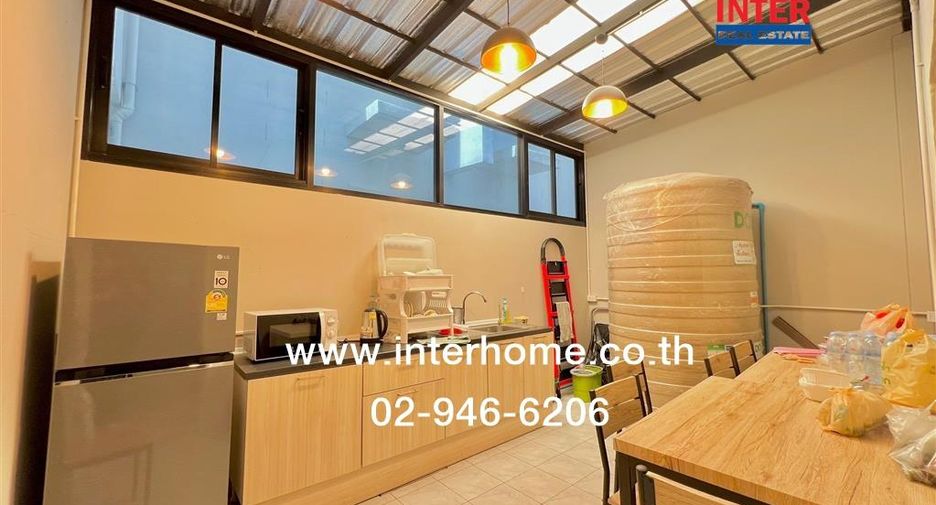 ขาย 7 ห้องนอน ทาวน์เฮ้าส์ ใน วังทองหลาง, กรุงเทพฯ