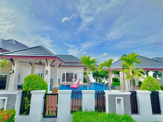 出售 4 卧室 别墅 在 Bang Lamung, Chon Buri