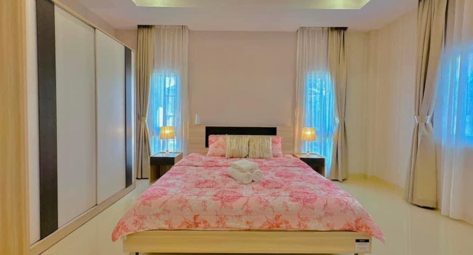 Villa en venta de 4 habitaciones en Bang Saray, Pattaya