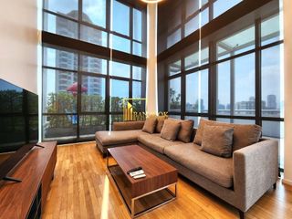 For rent 4 bedrooms apartment in Watthana, Bangkok