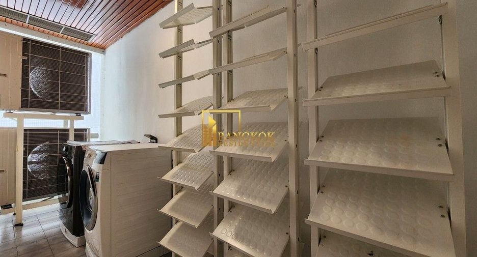 For rent 4 bedrooms apartment in Watthana, Bangkok