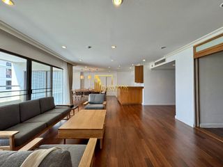 À louer 3 chambres appartement à Watthana, Bangkok