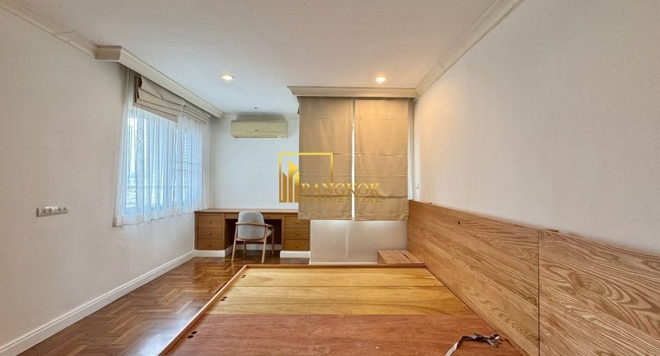 À louer 3 chambres appartement à Watthana, Bangkok