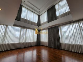 ให้เช่า 4 ห้องนอน คอนโด ใน คลองเตย, กรุงเทพฯ