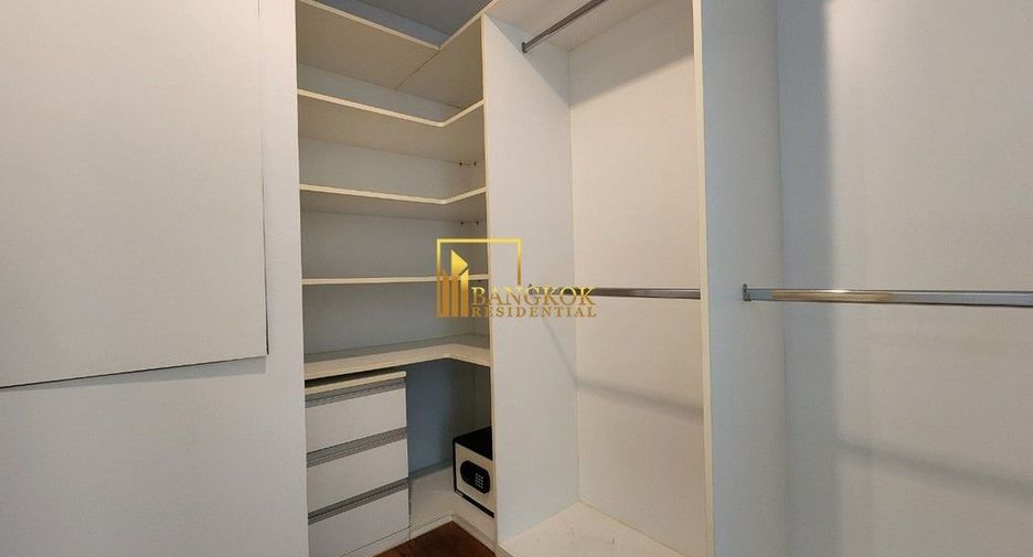 For rent 4 bedrooms condo in Khlong Toei, Bangkok