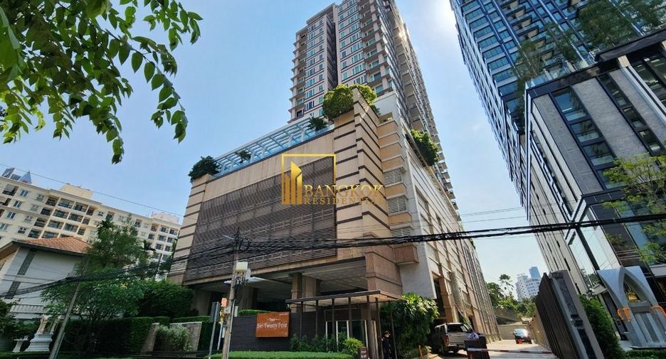 For rent 4 bedrooms condo in Khlong Toei, Bangkok